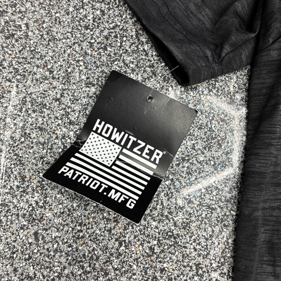 Men's Dark Gray Graphic Tee with Flag Design - Picture 2 of 7